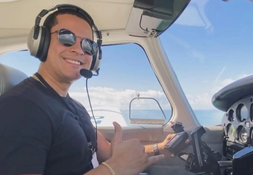 Piloto baiano morre após queda de avião sobre trilhos do metrô em Belo Horizonte