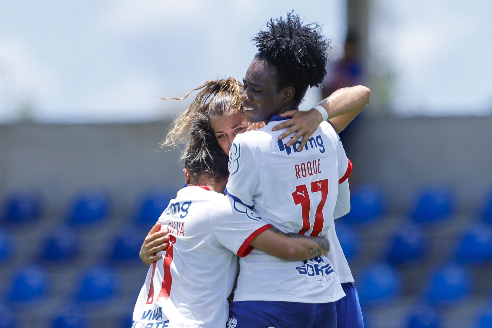 Bahia goleia Jacuipense e avança à semifinal do Baianão Feminino