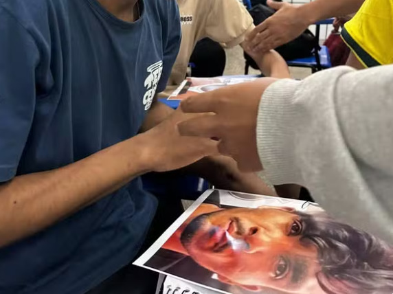Denúncia de suposta lista sobre alunas leva a protesto em Feira de Santana